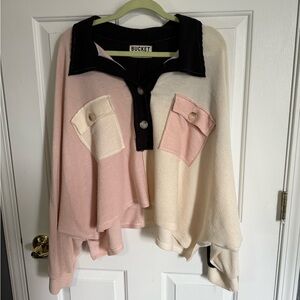 Women's Colorblock Knit Top in Pink Cream and Black Crop Flowy